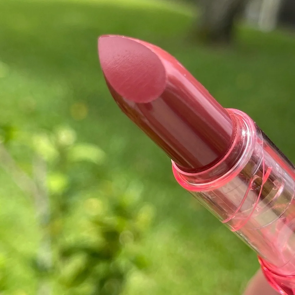 SOPHIA+MABELLE Hydrating Hybrid Lipstick Balm in “Weekend getaway”
